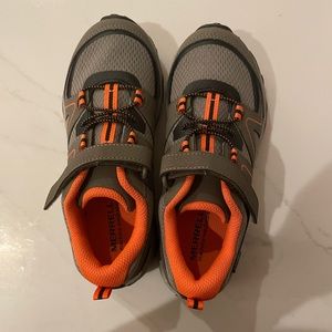 Boys size 2 Merrell Hiking shoes - never worn!!!